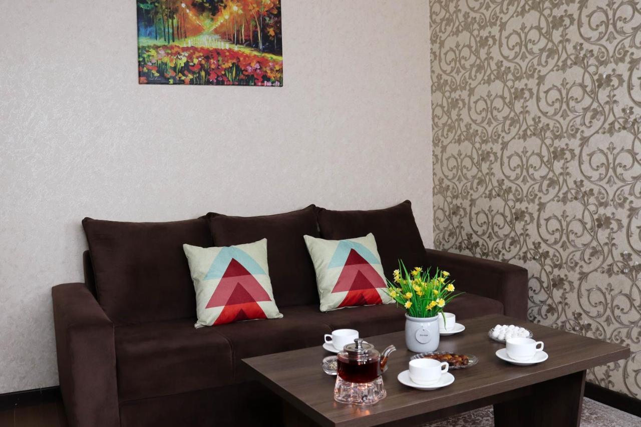 De'Mar Hotel Biszkek Zewnętrze zdjęcie